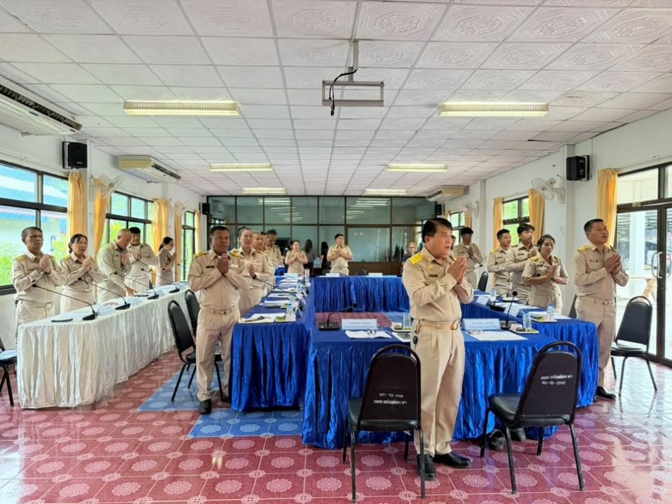 วันจันทร์ที่ 24  สิงหาคม 2569 เวลา 09.30 น. องค์การบริหารส่วนตำบลทรัพย์พระยา ประชุมสภา สมัยสามัญ สมัยที่ 3 ครั้งที่ 2/2569   เพื่อประชุมพิจารณาให้ความเห็นชอบร่างข้อบัญญัติงบประมาณรายจ่ายประจำปีงบประมาณ พ.ศ. 2570 ณ ห้องประชุมสภาองค์การบริหารส่วนตำบลทรัพย์พระยา
